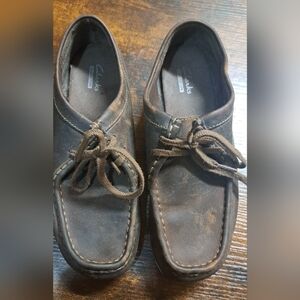 Ladies CLARKS Wallabees Chukka Brown Leather Beeswax Crepe Sole Sz 8